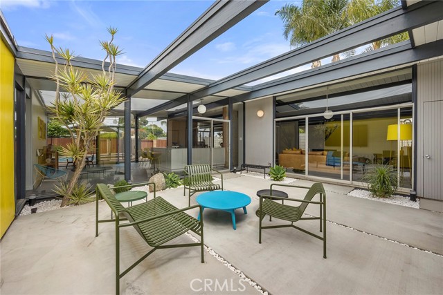 884 S Oakwood Street, Orange, CA, 92869 884 S Oakwood Street, Orange, CA, 92869