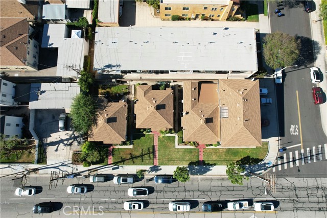 Detail Gallery Image 6 of 8 For 1113 N Glenoaks, Burbank,  CA 91504 - – Beds | – Baths