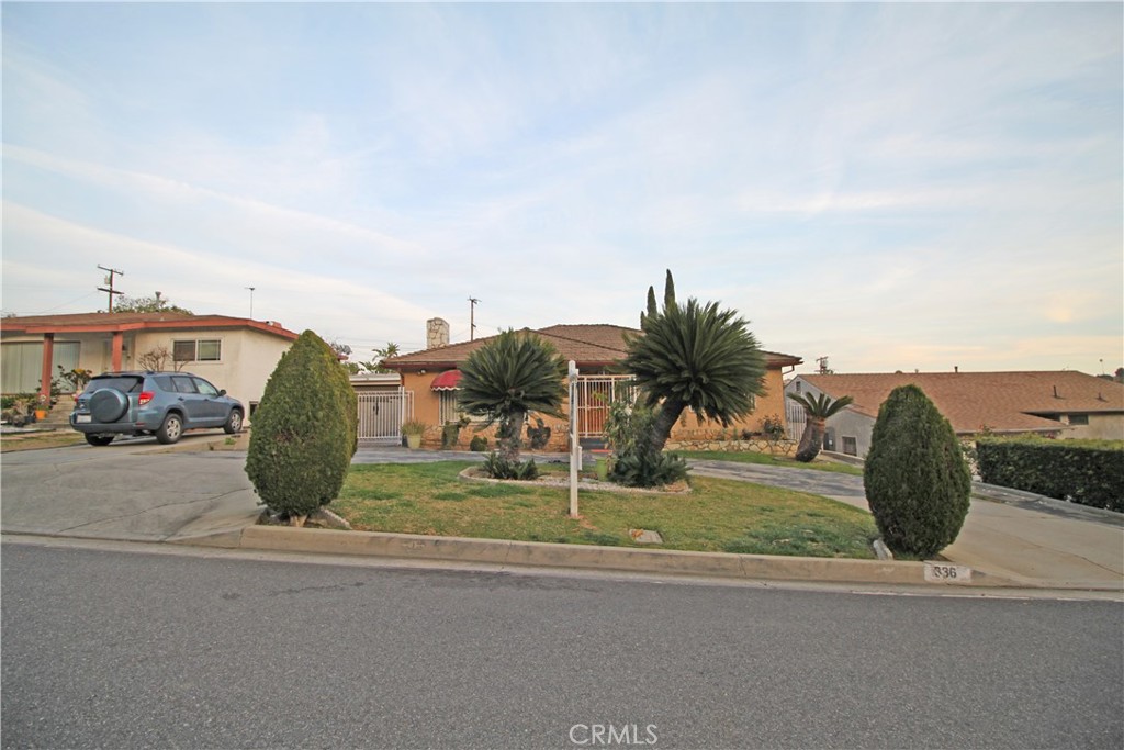 336 Kingsford St