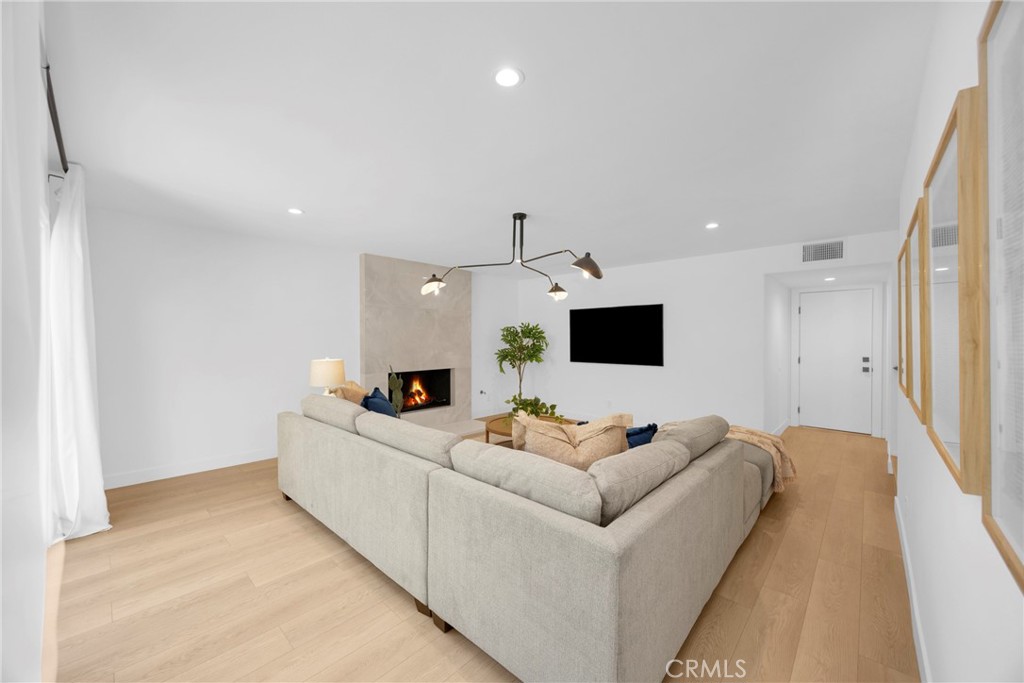 MLS #OC26133883 image #20