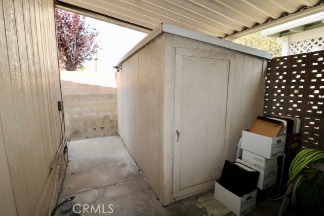 635 Shadow Lake Avenue, Brea CA: https://media.crmls.org/medias/2c956eec-83a1-4dae-87b4-bb4e546483d8.jpg