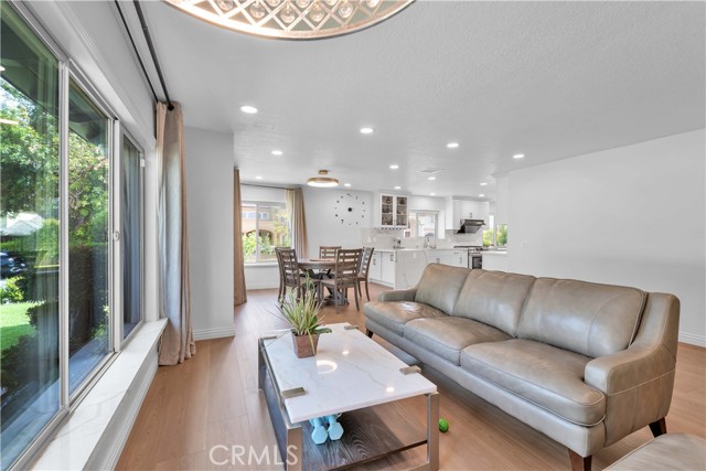 Detail Gallery Image 6 of 27 For 1931 El Sereno Ave, Arcadia,  CA 91007 - 3 Beds | 2/1 Baths