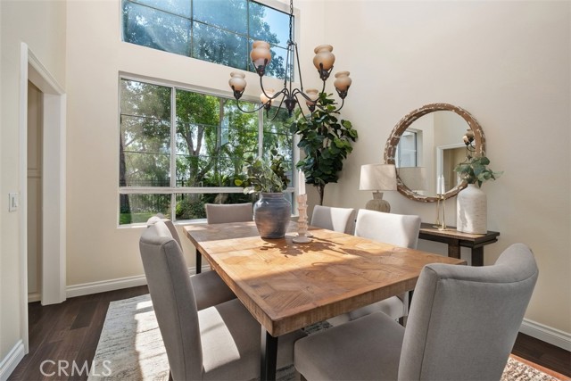 26112 Calle Cresta, Mission Viejo CA: https://media.crmls.org/medias/2c95e6a3-729e-468a-87b1-a7fa32e93070.jpg