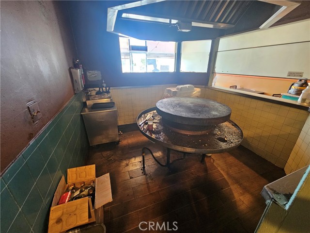 1445 Colorado E Boulevard, Pasadena CA: https://media.crmls.org/medias/2c9625bb-2b69-4914-b1cb-3e0031a6a3dc.jpg