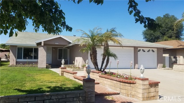 17138 Pinedale Ave, Fontana, CA 92335