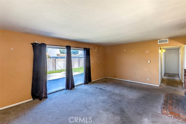 Detail Gallery Image 12 of 23 For 15011 La Mesa, La Mirada,  CA 90638 - 3 Beds | 2 Baths