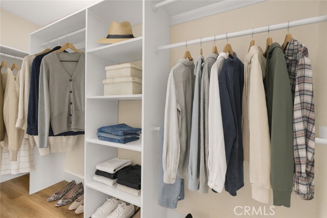 Detail Gallery Image 8 of 21 For 506 W Terrace Ave, Fresno,  CA 93705 - 4 Beds | 2/1 Baths