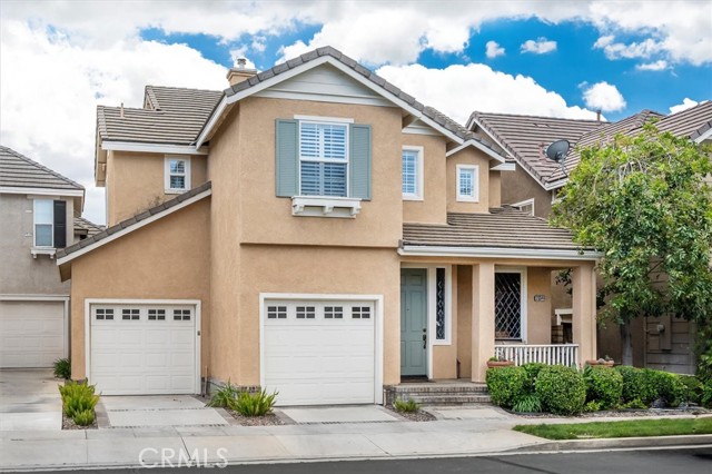 Detail Gallery Image 1 of 38 For 23346 Clearwater Ln, Valencia,  CA 91355 - 4 Beds | 2/1 Baths