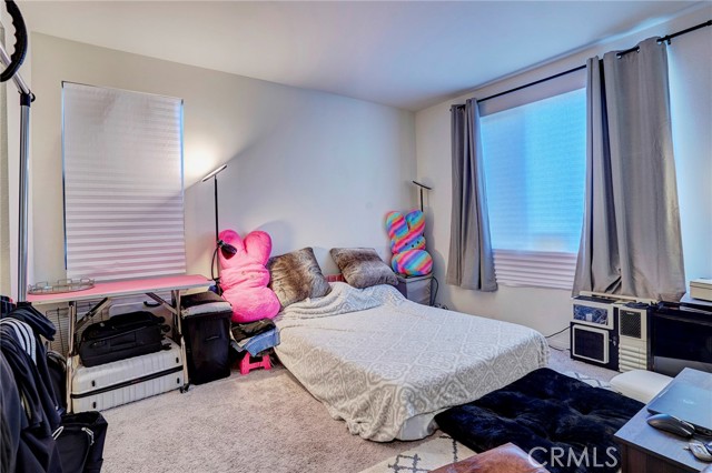 Detail Gallery Image 8 of 49 For 314 N Standard, Santa Ana,  CA 92701 - 4 Beds | 3/1 Baths