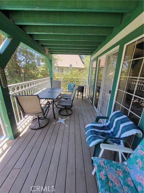 53620 Jeffery Pine Road, Idyllwild CA: https://media.crmls.org/medias/2c9c26c6-b67d-4e10-96e1-655e4fc2496a.jpg