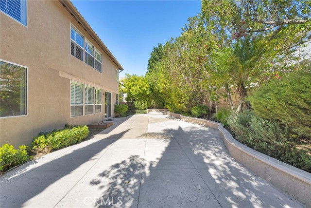 MLS #OC25234002 image #48