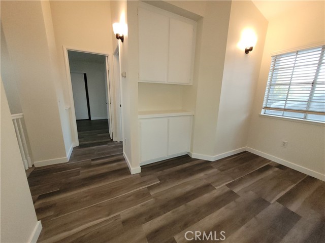 13611 Amanda Street, Fontana CA: https://media.crmls.org/medias/2c9c65e7-8b00-450b-9619-9c32d0029d68.jpg
