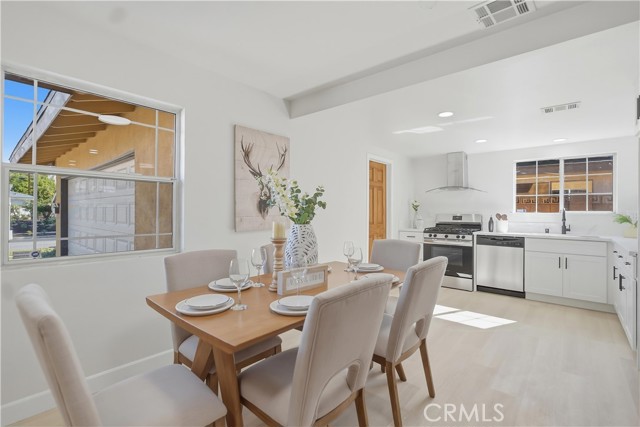 Detail Gallery Image 5 of 33 For 16410 Burtree St, La Puente,  CA 91744 - 4 Beds | 2 Baths