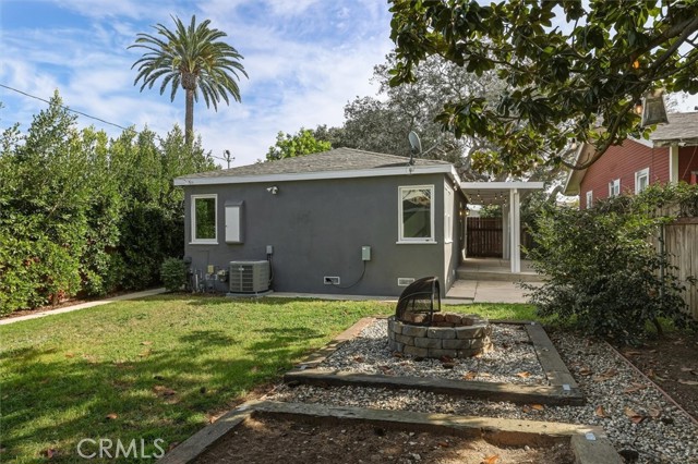 Detail Gallery Image 37 of 43 For 807 Cota, Torrance,  CA 90501 - 2 Beds | 1 Baths