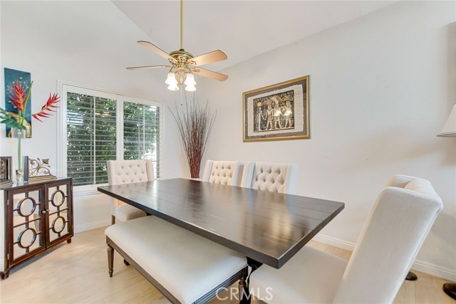 5575 Osborne Court, San Bernardino CA: https://media.crmls.org/medias/2c9ef098-6ba5-4aeb-8c8b-783ff276a5b5.jpg
