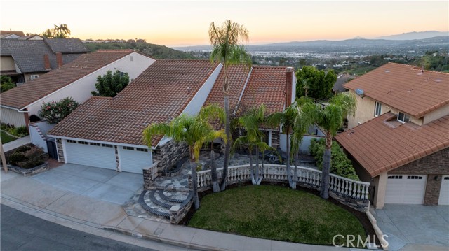 Image 23 of 33 For 731 Ridgeview