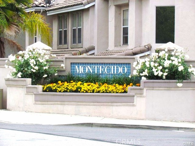 Image 3 of 29 For 28286 Pueblo Drive