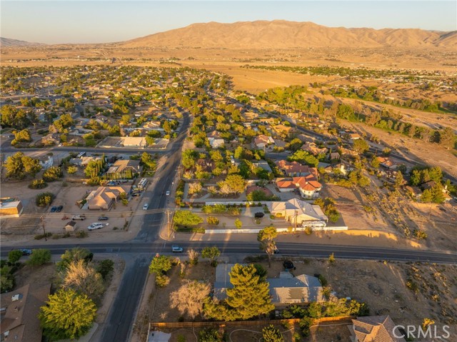 18463 Orange Street, Hesperia CA: https://media.crmls.org/medias/2ca1c099-363d-4268-8a0d-886d36c998dd.jpg