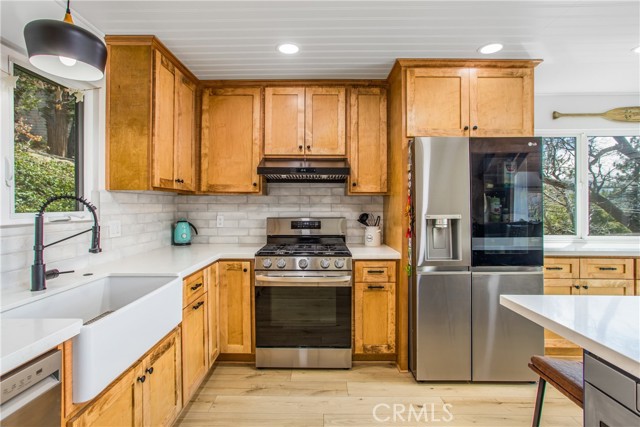 Detail Gallery Image 15 of 46 For 28834 Zion Dr, Lake Arrowhead,  CA 92352 - 4 Beds | 3 Baths