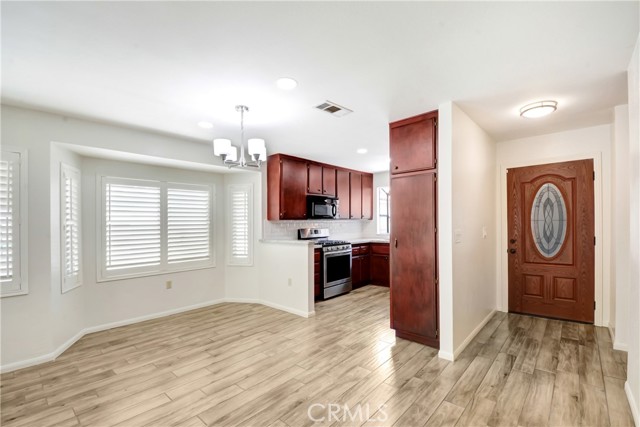 27057 Rangewood Street, Menifee CA: https://media.crmls.org/medias/2ca272ff-b8f6-45b3-9be5-f6fd4f15971b.jpg