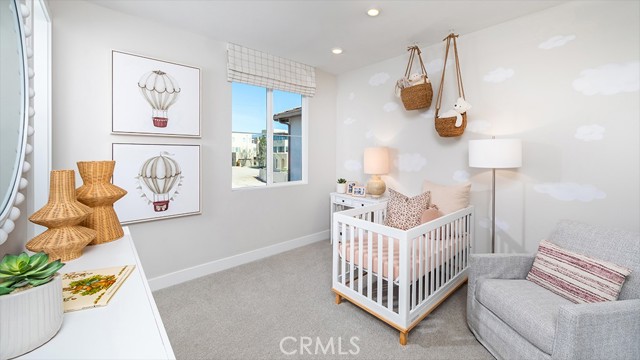 Detail Gallery Image 10 of 12 For 95 Interval, Irvine,  CA 92618 - 4 Beds | 3 Baths