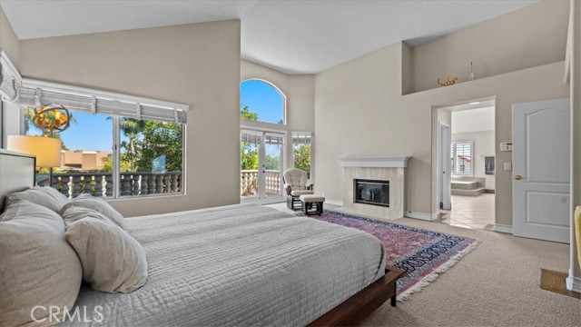 Image 36 of 62 For 2162 Euclid Avenue