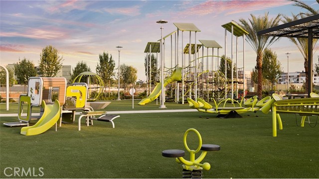 Detail Gallery Image 27 of 28 For 1750 E Park St #20,  Anaheim,  CA 92805 - 3 Beds | 2/1 Baths