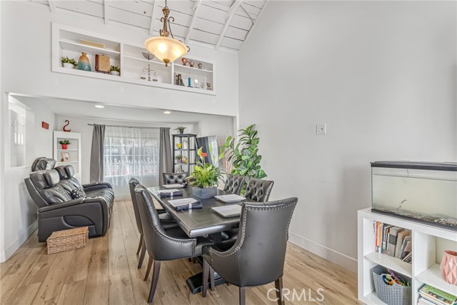 Detail Gallery Image 7 of 26 For 2884 Crescent-Way Thousand Oaks Way, Thousand Oaks,  CA 91362 - 2 Beds | 1 Baths