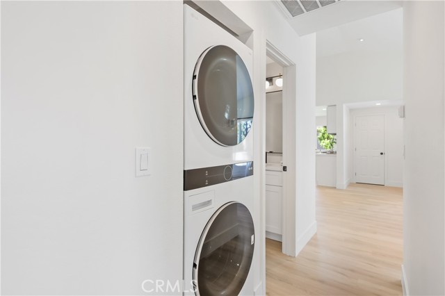 309 Deerfield, Irvine CA: https://media.crmls.org/medias/2ca702c1-b2b0-445e-bf02-f6f371a47c8f.jpg