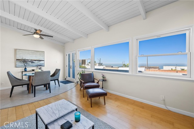3605 Crest Drive, Manhattan Beach, California 90266, 2 Bedrooms Bedrooms, ,1 BathroomBathrooms,Residential,Sold,Crest,SB21199066