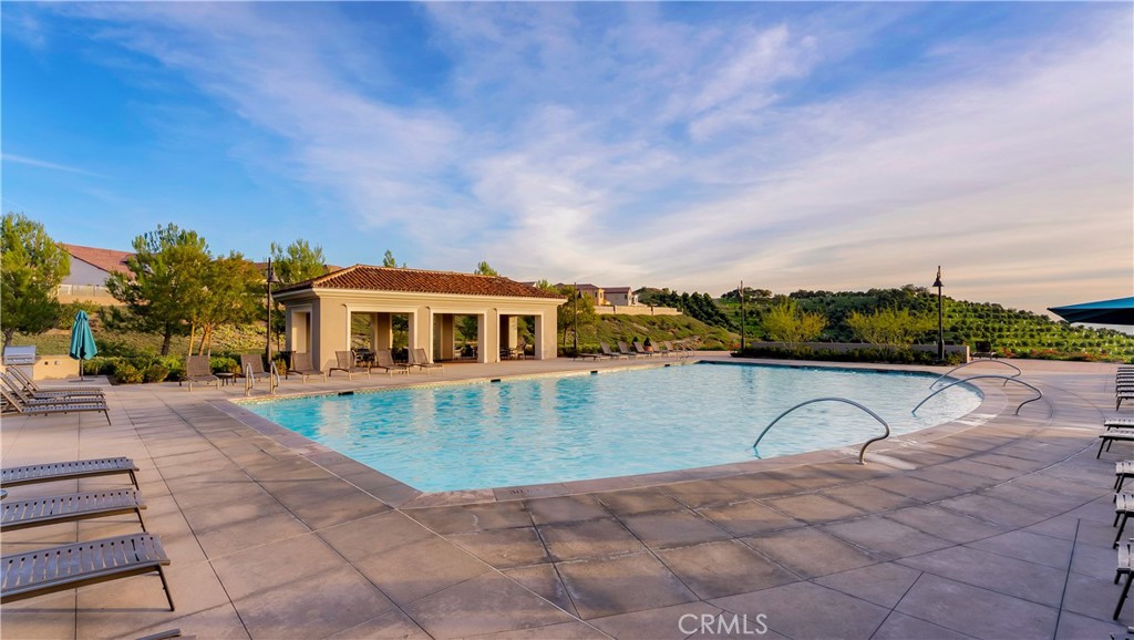 MLS #OC25256306 image #46