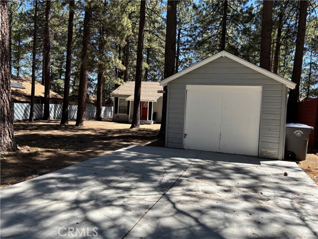 541 Timber Lane, Big Bear Lake CA: https://media.crmls.org/medias/2ca7ee15-0904-47e9-ba75-db12e9121669.jpg