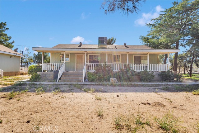 Detail Gallery Image 20 of 44 For 5635 Honeyhill Rd a & B,  Oak Hills,  CA 92344 - 3 Beds | 1 Baths