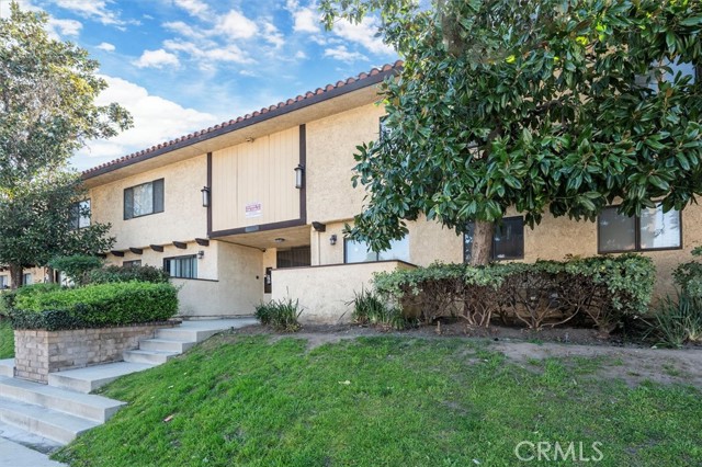 Detail Gallery Image 1 of 22 For 13540 Hubbard St #31,  Sylmar,  CA 91342 - 2 Beds | 1 Baths