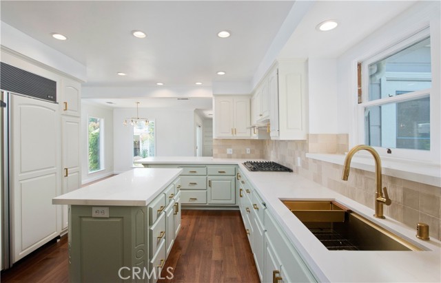 Detail Gallery Image 14 of 69 For 4722 Forman Ln, Toluca Lake,  CA 91602 - 5 Beds | 4 Baths