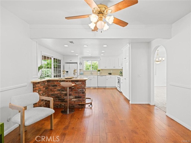 2932 Oakwood Lane, Torrance, California 90505, 3 Bedrooms Bedrooms, ,3 BathroomsBathrooms,Residential Lease,Sold,Oakwood,PV25235355