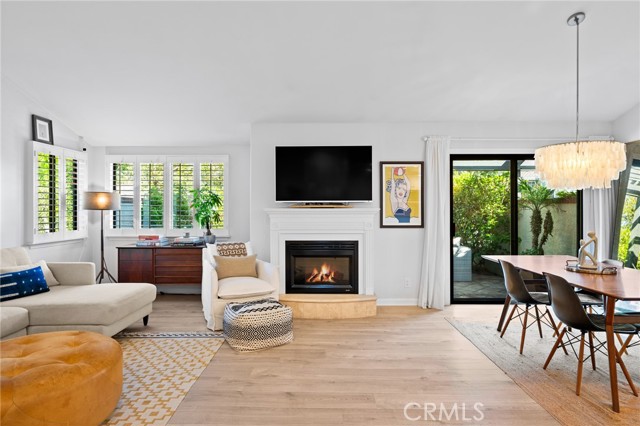 Detail Gallery Image 7 of 50 For 23 Santa Rosa Ct, Manhattan Beach,  CA 90266 - 3 Beds | 2/1 Baths