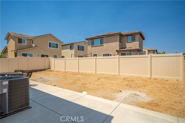 30341 Wild Oat Street, Murrieta CA: https://media.crmls.org/medias/2caabb53-0e4c-4525-bad1-0163ddaf591f.jpg
