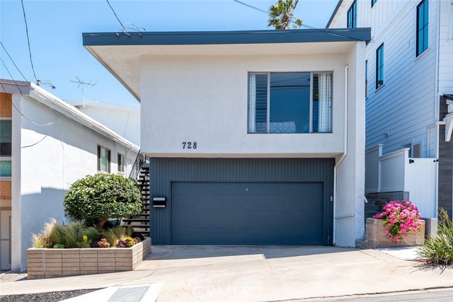 728 13th Street, Manhattan Beach, California 90266, 3 Bedrooms Bedrooms, ,2 BathroomsBathrooms,Residential,Sold,13th,SB21113806