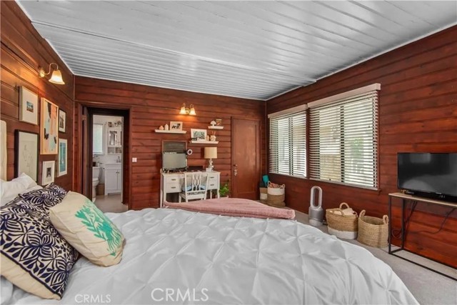 316 35th Street, Manhattan Beach, California 90266, ,Residential Income,Sold,35th,SB24055343