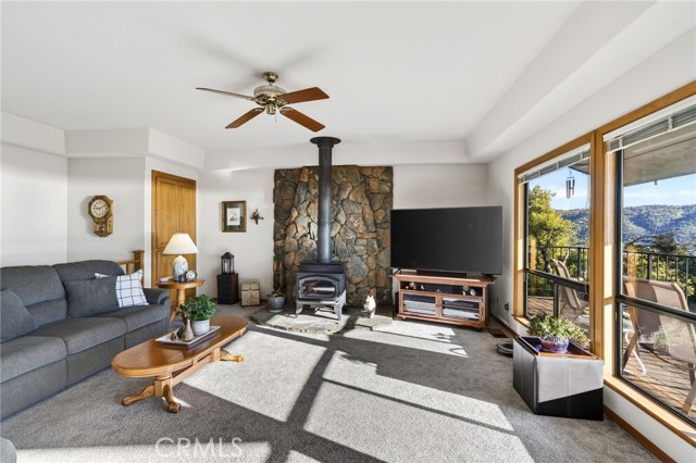 Detail Gallery Image 11 of 52 For 2495 Eastlake Drive, Kelseyville,  CA 95451 - 4 Beds | 2/1 Baths
