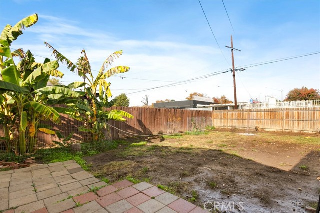 Detail Gallery Image 24 of 29 For 619 W Center St, Pomona,  CA 91768 - 3 Beds | 1 Baths