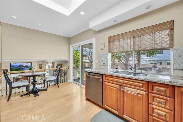 1329 Holly Leaf Way, Diamond Bar CA: https://media.crmls.org/medias/2caf36ea-763a-47cb-8e9d-ef19549c4f8f.jpg