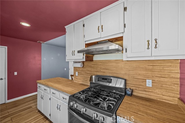 820 Cozy Court, Fallbrook CA: https://media.crmls.org/medias/2cafbb98-111d-497b-ba8d-acb09952b3e7.jpg