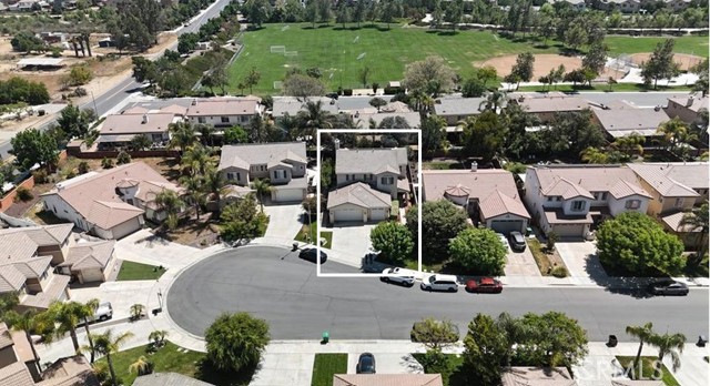 Detail Gallery Image 31 of 34 For 31961 Honeysuckle Cir, Winchester,  CA 92596 - 4 Beds | 3 Baths