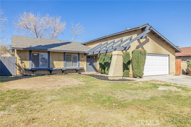 Detail Gallery Image 4 of 37 For 44125 Rodin, Lancaster,  CA 93535 - 4 Beds | 2 Baths