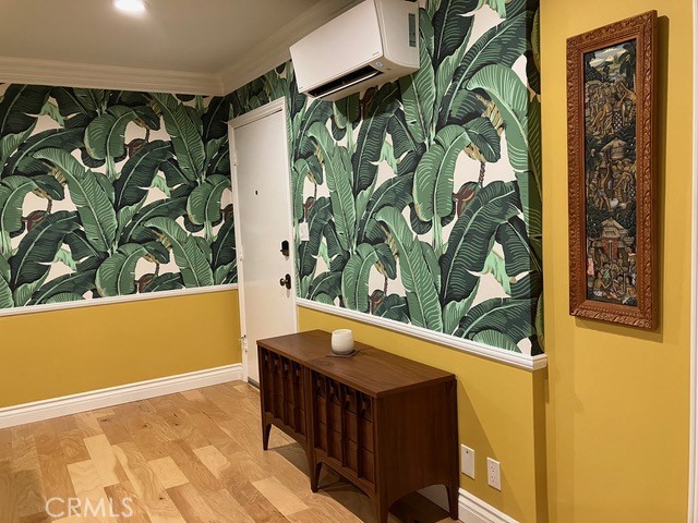 11138 Aqua Vista Street, Studio City CA: https://media.crmls.org/medias/2cb0894f-6f04-4a05-8366-f724b5e3a390.jpg