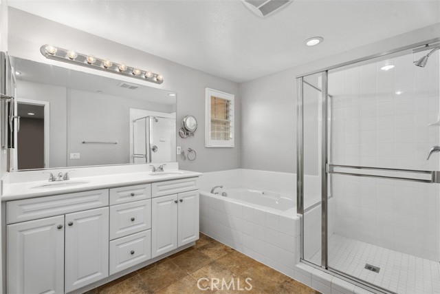 Detail Gallery Image 22 of 24 For 117 Silverado, Irvine,  CA 92618 - 3 Beds | 3 Baths