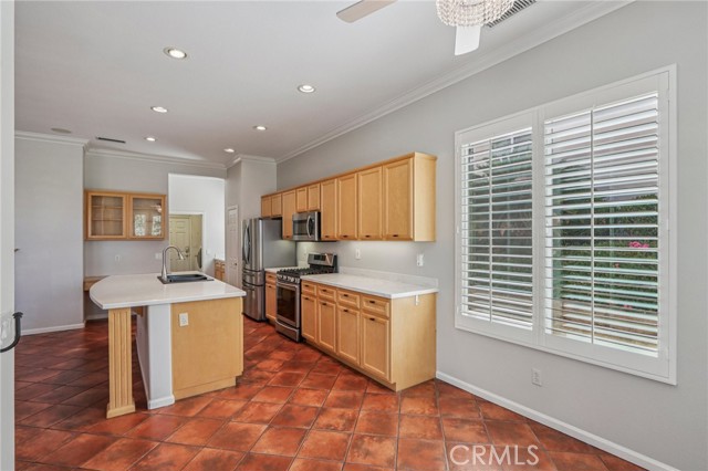9302 Reserve Drive, Corona CA: https://media.crmls.org/medias/2cb1f7a7-5d5d-4195-a1f6-360788749176.jpg