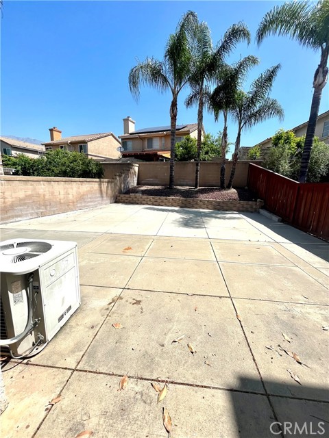 Detail Gallery Image 15 of 16 For 7619 Haven Ave #B,  Rancho Cucamonga,  CA 91730 - 3 Beds | 3 Baths